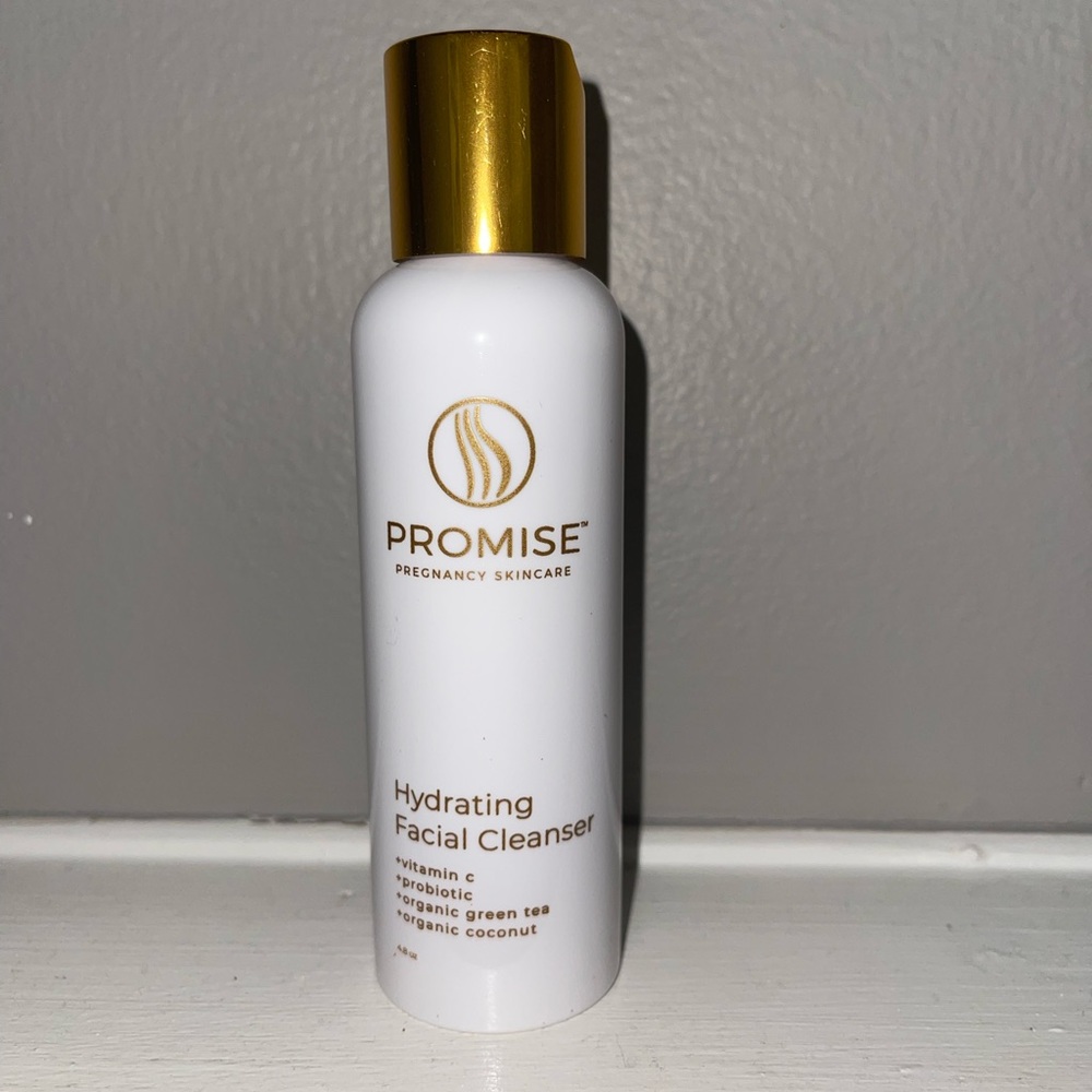 Promise - Hydrating facial cleanser